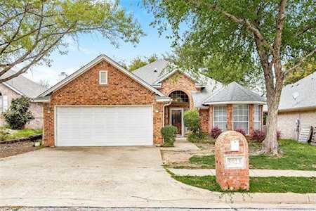 5923 Flintshire Court Arlington, TX 76017