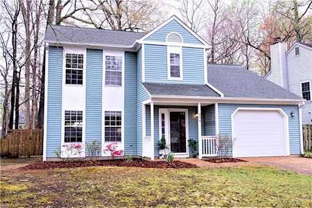250 Ashridge Ln Newport News, VA 23602