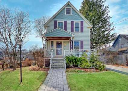 59 Frost Ave Melrose, MA 02176