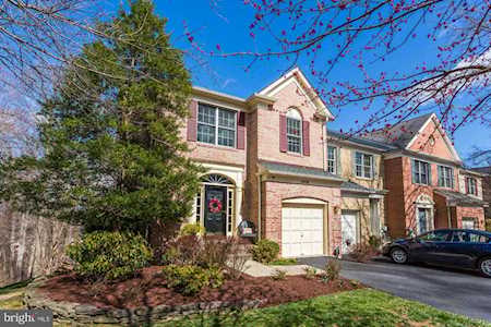 8491 Timberland Circle Ellicott City, MD 21043