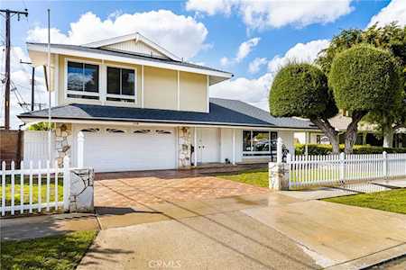 1710 E Fruit St Santa Ana, CA 92701