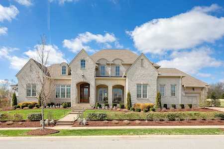 6205 Lynch Ln College Grove, TN 37046