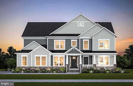 26535 Henry Hill Dr Centreville, VA 20120