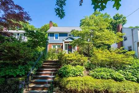349 Vfw Parkway Brookline, MA 02467