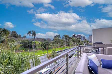 2062 6Th Ave San Diego, CA 92101