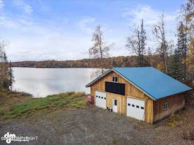 36860 S Oilwell Rd Trapper Creek, AK 99683