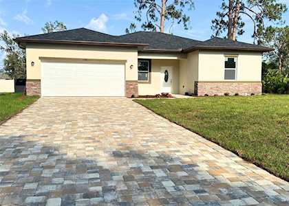 1430 Nora Ln North Port, FL 34286