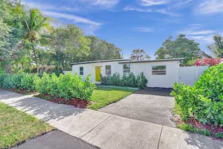3750 SW 45th Ave West Park, FL 33023