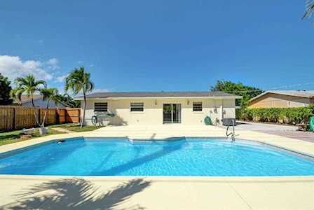 1416 W Hardee Street Lantana, FL 33462
