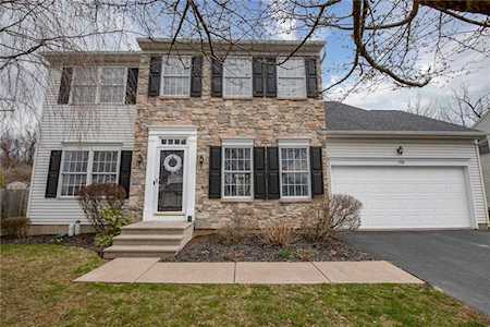 116 Grandview Dr Easton, PA 18045