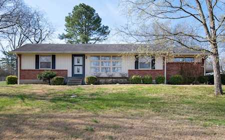 6725 Fleetwood Dr Nashville, TN 37205