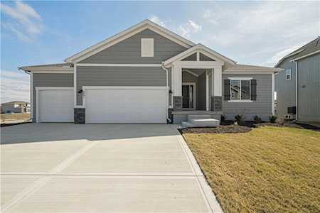 4401 SW Grindstone Circle Lee's Summit, MO 64082