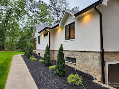 7275 James Ct Denver, NC 28037