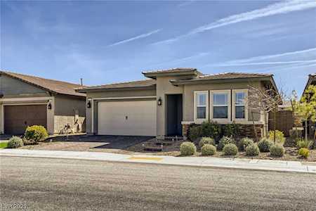 672 Longfeather St Henderson, NV 89011