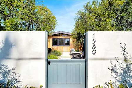 1589 Santa Ana Ave Costa Mesa, CA 92627