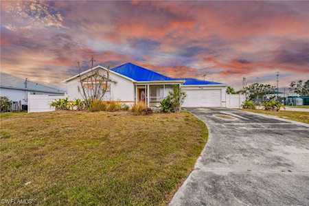 629 SE 27th St Cape Coral, FL 33904