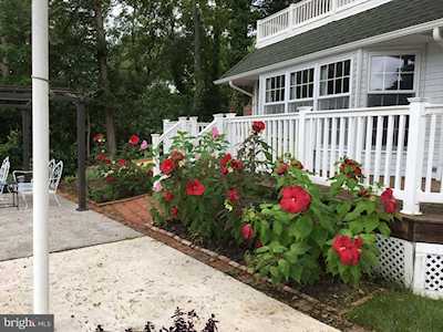 78 Woodbury Dr Mullica Hill, NJ 08062