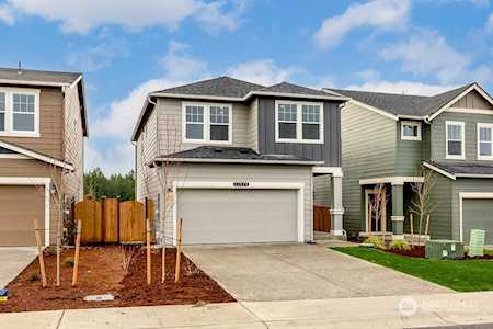 18762 Lipoma Place E #922 Puyallup, WA 98374