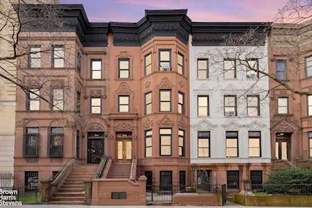 286 Sterling Place Brooklyn, NY 11238