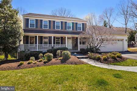8993 Shadowlake Way Springfield, VA 22153