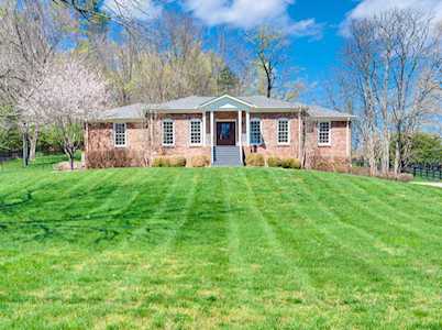 1008 Manley Ln E Brentwood, TN 37027