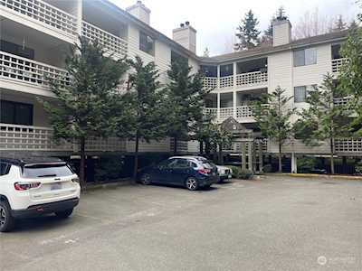 700 N 160th St #A103 Shoreline, WA 98133