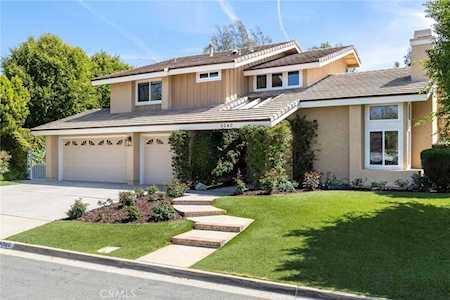 5040 Via Alvarado Yorba Linda, CA 92887