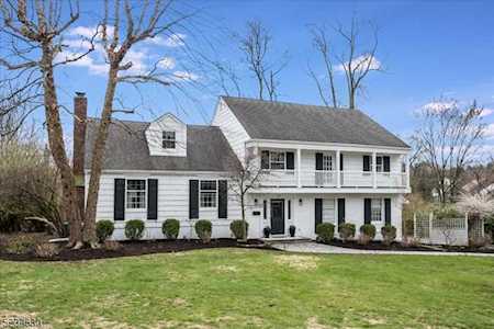 24 Woodmont Rd Montclair Twp., NJ 07043