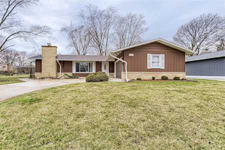 6906 Fairmount Ave Downers Grove, IL 60516