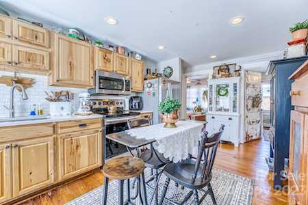 102 Morgan St Swannanoa, NC 28778