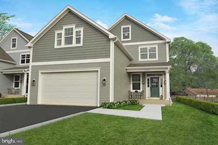 9507 Garwood St Silver Spring, MD 20901