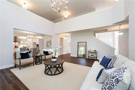 8902 New Town Rd Waxhaw, NC 28173