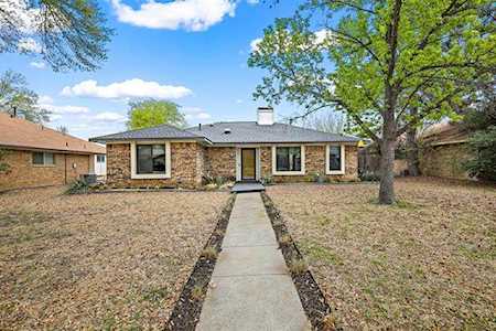 1861 Tucson Drive Lewisville, TX 75077