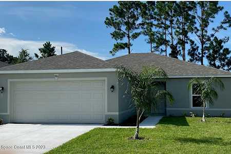 580 SE Alminar Avenue Palm Bay, FL 32909