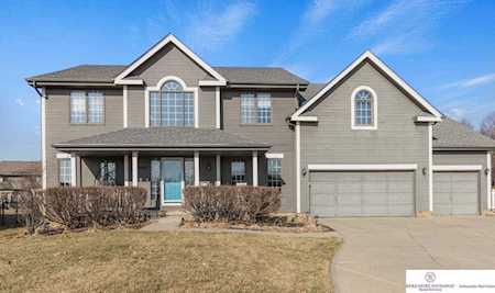 8004 S 92nd Avenue Circle La Vista, NE 68128