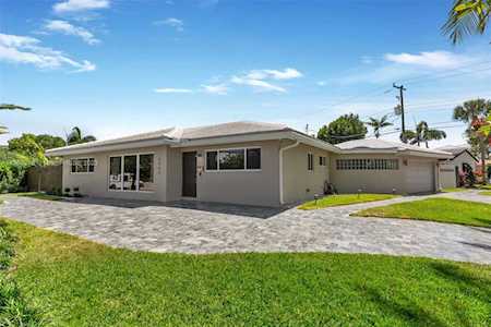 2400 Barbara Drive Fort Lauderdale, FL 33316