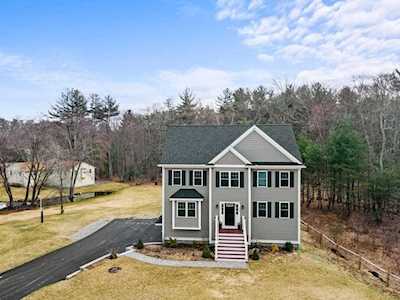 230 Burlington Ave Wilmington, MA 01887