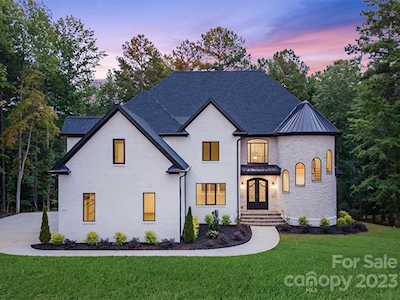 937 Fern Hill Rd Mooresville, NC 28117
