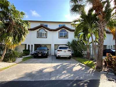 399 Madeira CIRCLE Tierra Verde, FL 33715