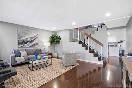 9810 Rimpark Way San Diego, CA 92124