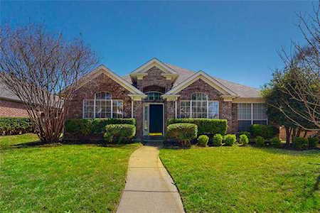 4704 Holly Berry Drive Plano, TX 75093