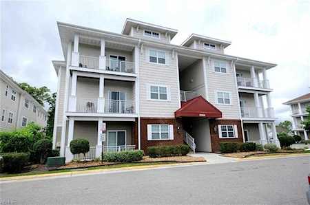 5205 Nuthall Dr #107 Virginia Beach, VA 23455