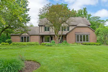 7S500 Oak Trails Dr Naperville, IL 60540