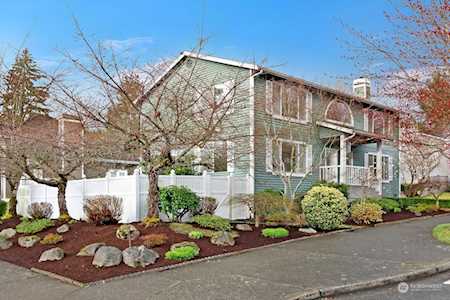 12808 NE 100 St Kirkland, WA 98033