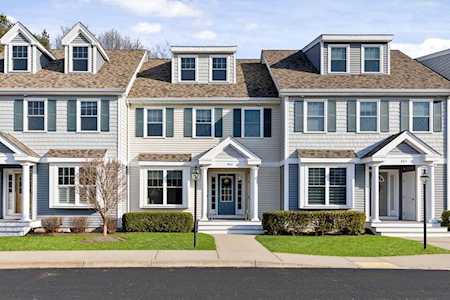 1601 Bay Street #802 Taunton, MA 02780