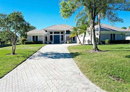 884 SW Squire Johns Lane Palm City, FL 34990