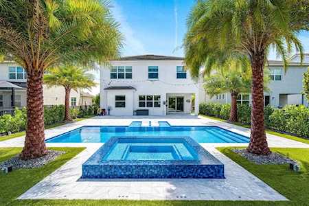 15388 Goldfinch Circle Westlake, FL 33470