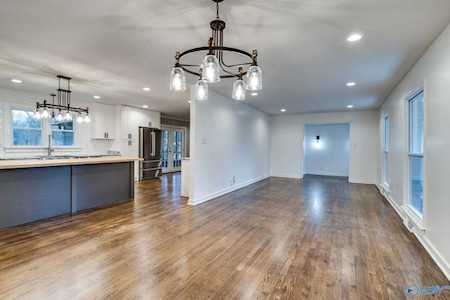 830 Mira Vista Drive Huntsville, AL 35802