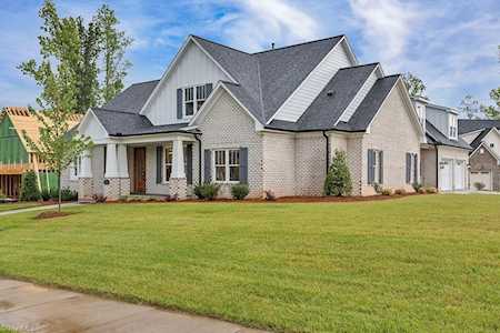 1574 Stable Bend Lane Winston Salem, NC 27106