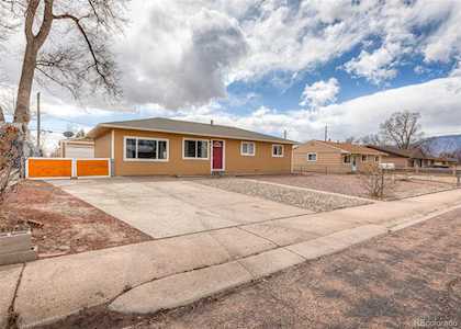 517 Hickory Dr Colorado Springs, CO 80911